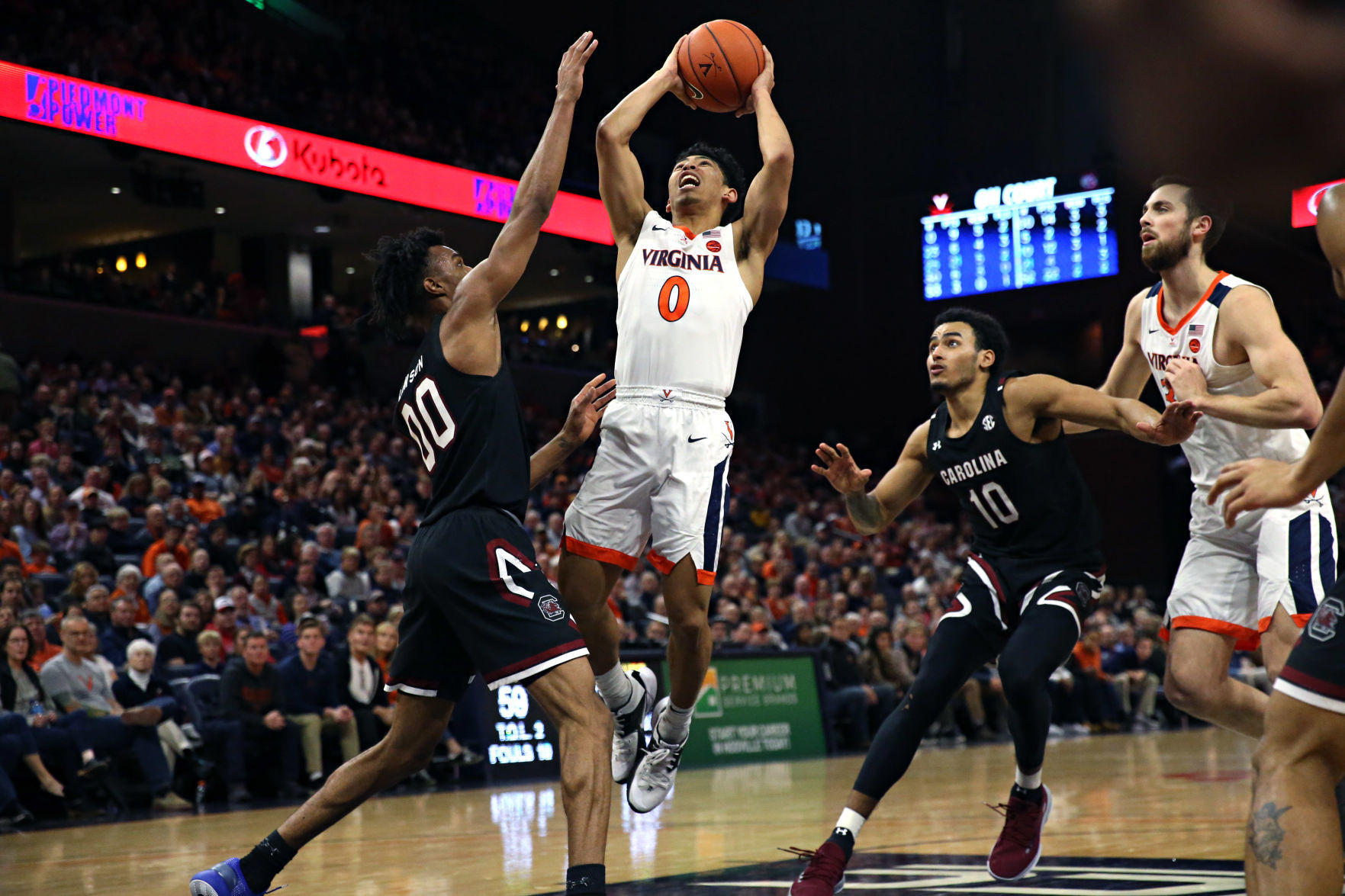 20191222_cdp_sports_uvahoops373.JPG